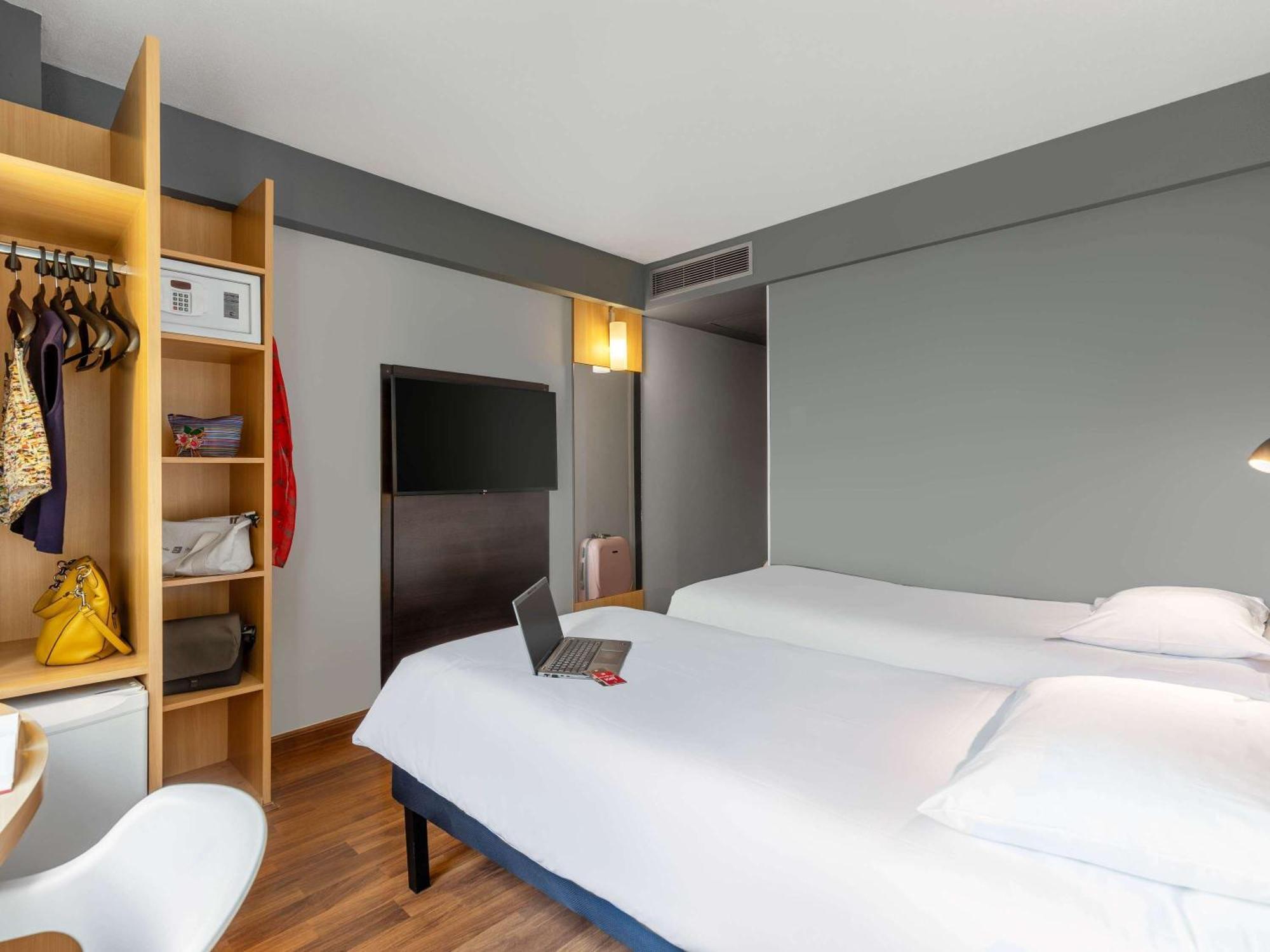 Отель Ibis Sao Paulo Paulista Экстерьер фото