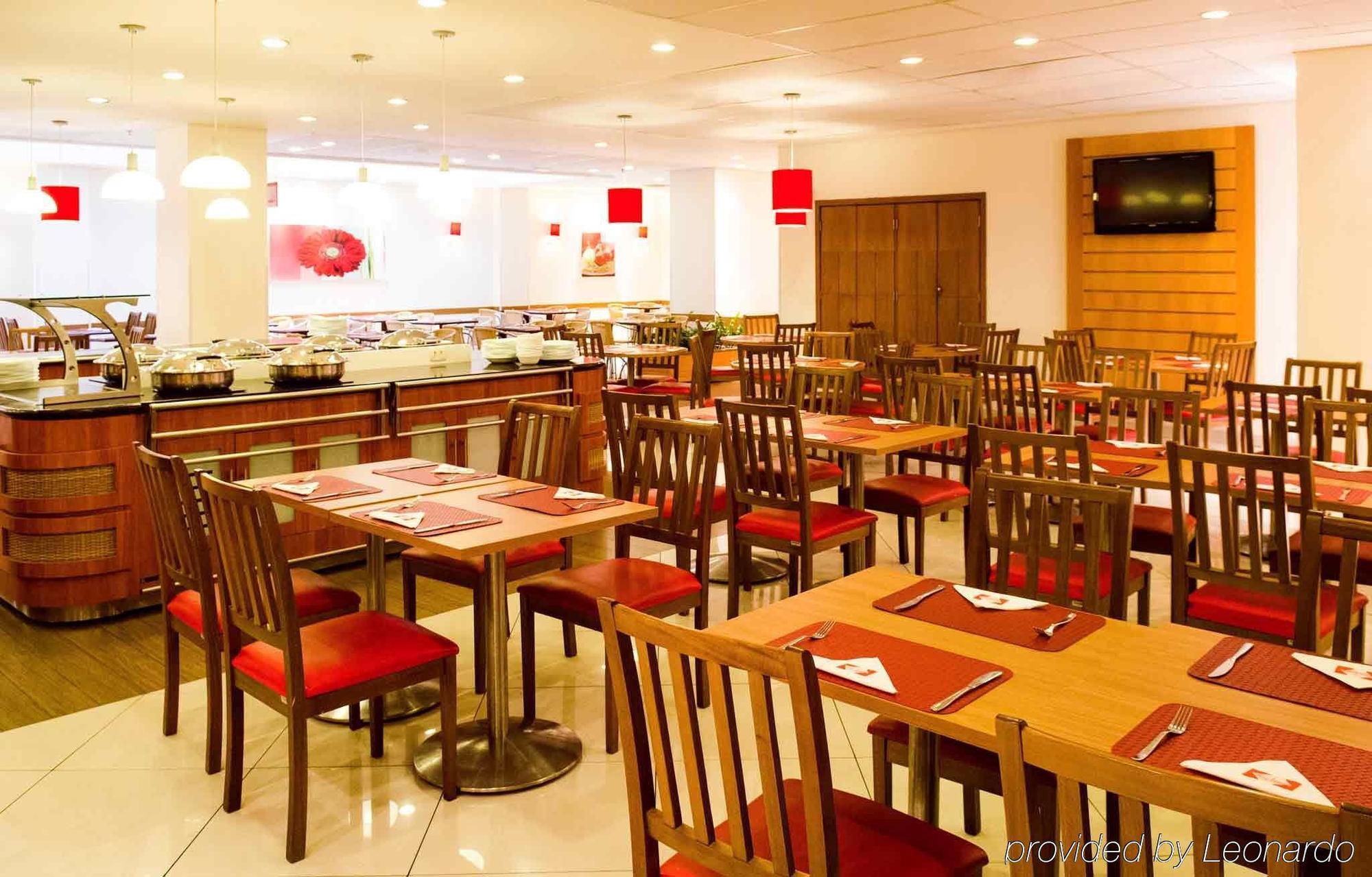 Отель Ibis Sao Paulo Paulista Экстерьер фото