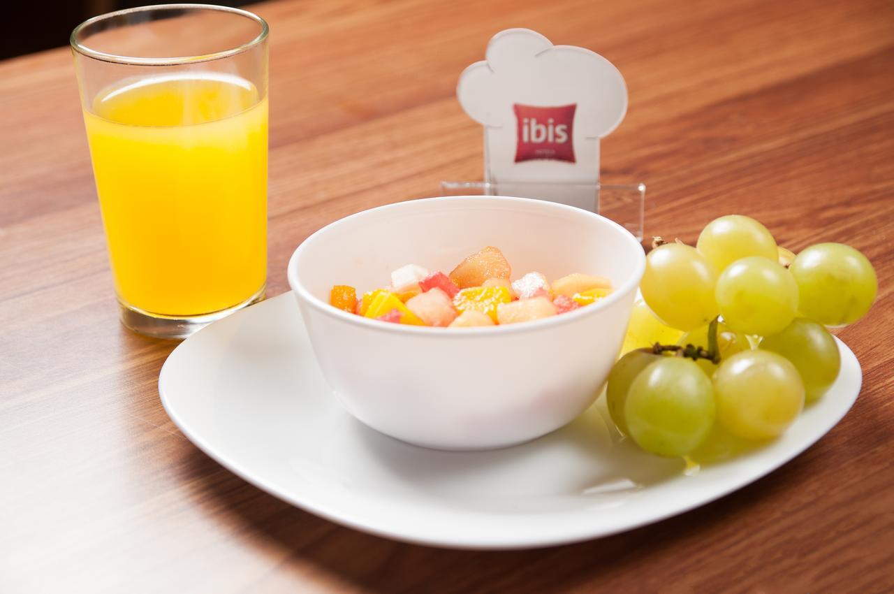 Отель Ibis Sao Paulo Paulista Экстерьер фото