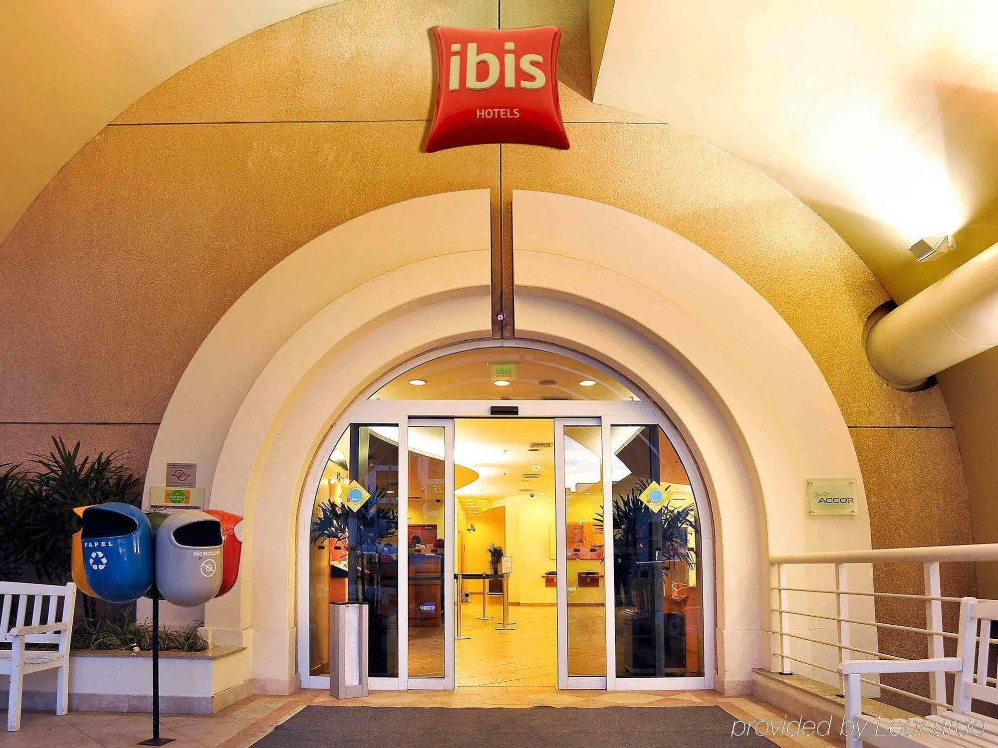 Отель Ibis Sao Paulo Paulista Экстерьер фото